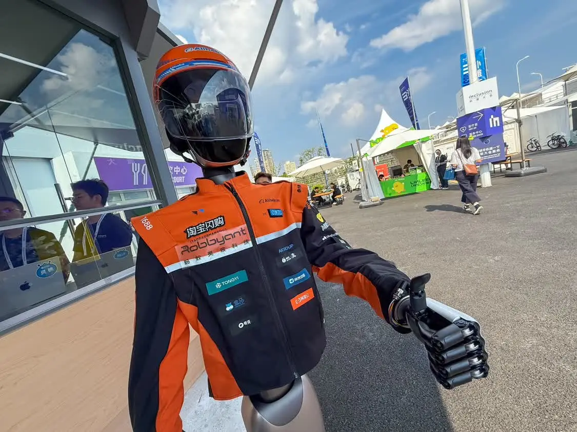 openai、google、软银、英伟达等巨头们纷纷在具身智能赛道重点布局